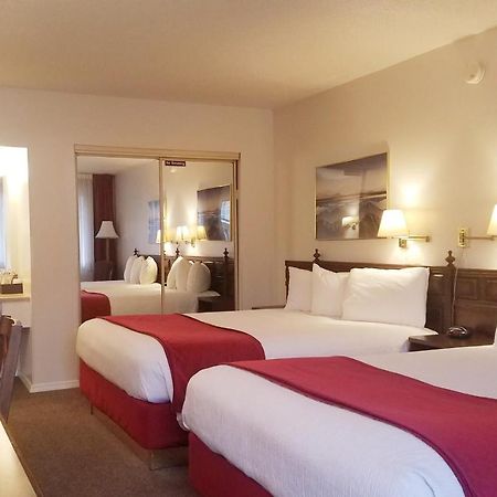 Sovana Inn Medford Dış mekan fotoğraf
