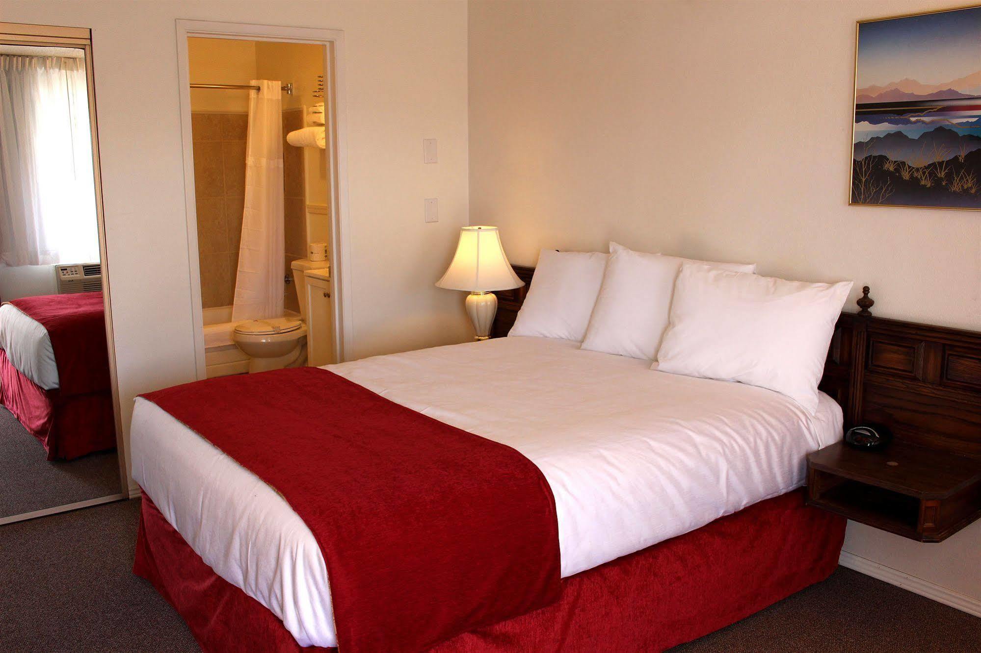 Sovana Inn Medford Dış mekan fotoğraf