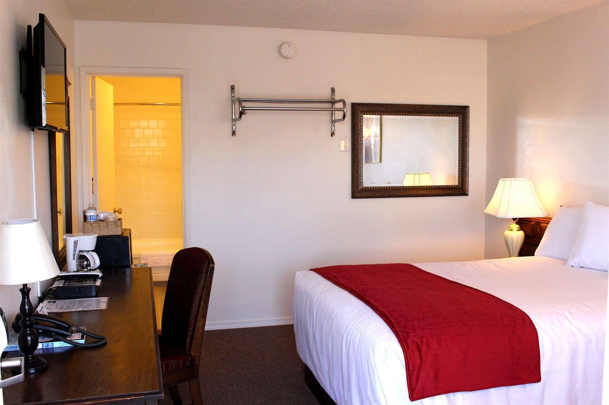 Sovana Inn Medford Dış mekan fotoğraf