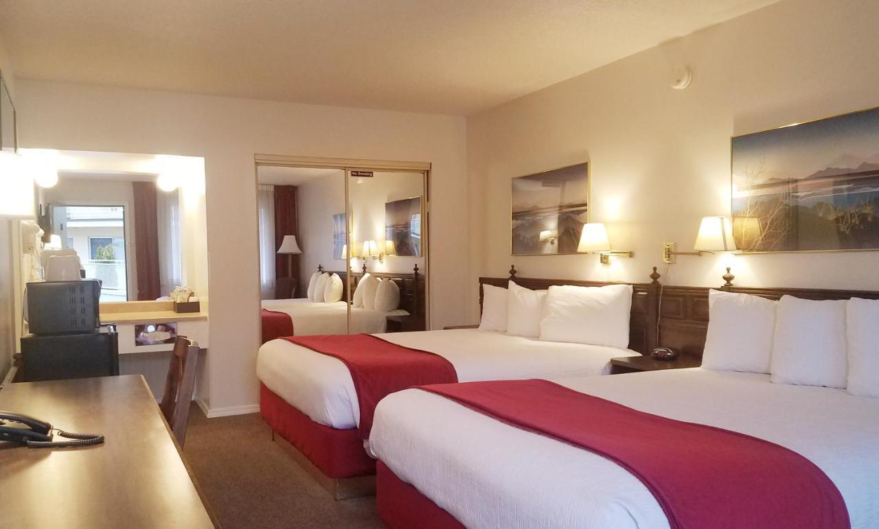 Sovana Inn Medford Dış mekan fotoğraf